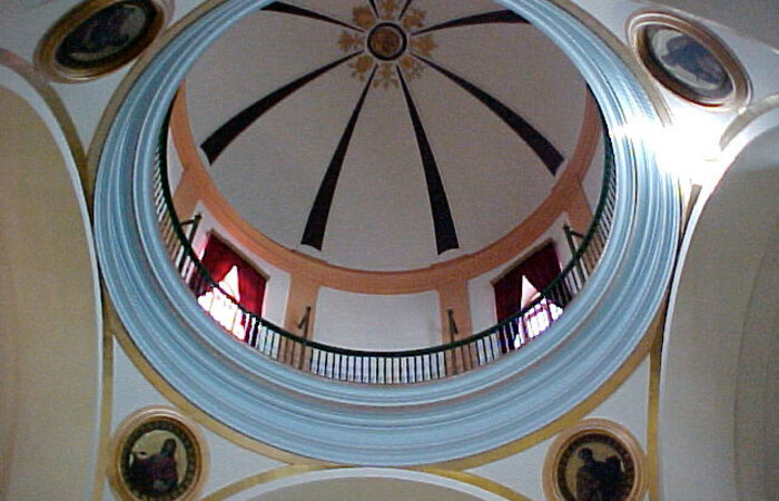 Interior cúpula Iglesia del Cristo de la Vera Cruz Consuegra
